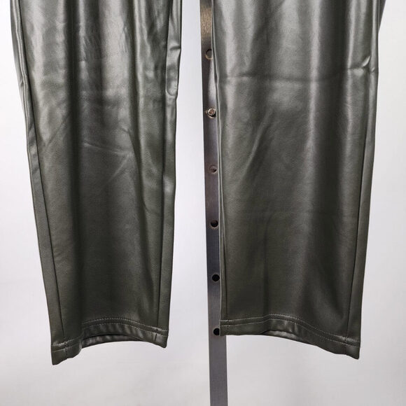 Laundry by Shelli Segal Green Vegan Leather Joggers Size 1X - Picture 4 of 8